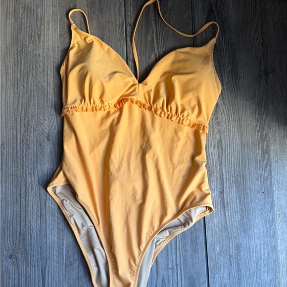 Old Navy One Piece Swimsuit 3X - Picture 2 of 2